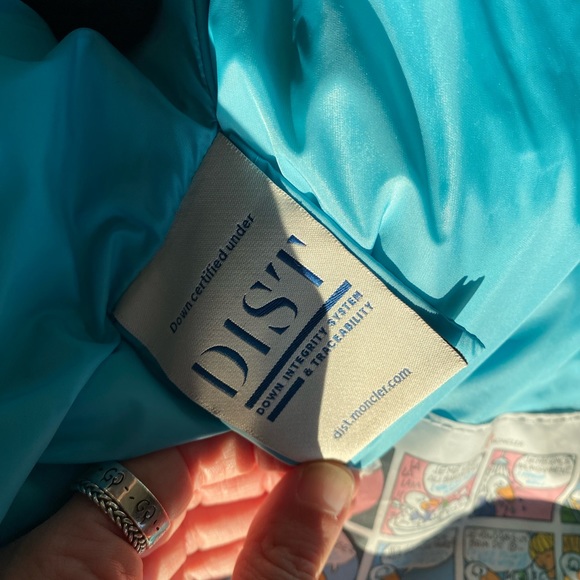 COPY - Moncler Blue velvet puffer coat - Picture 7 of 12